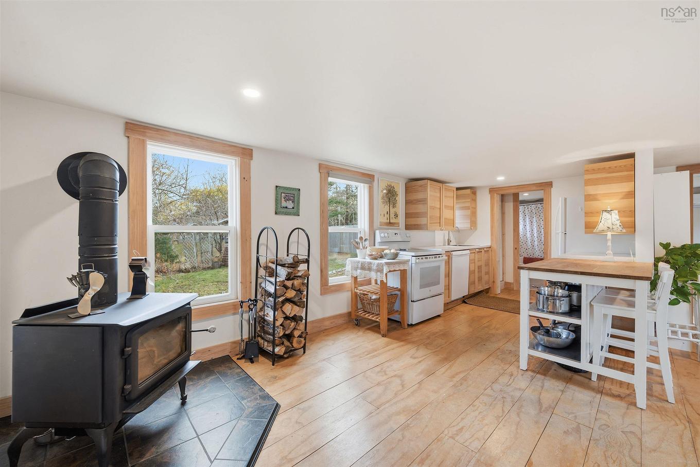 109 Spruce Street, Mahone Bay, NS