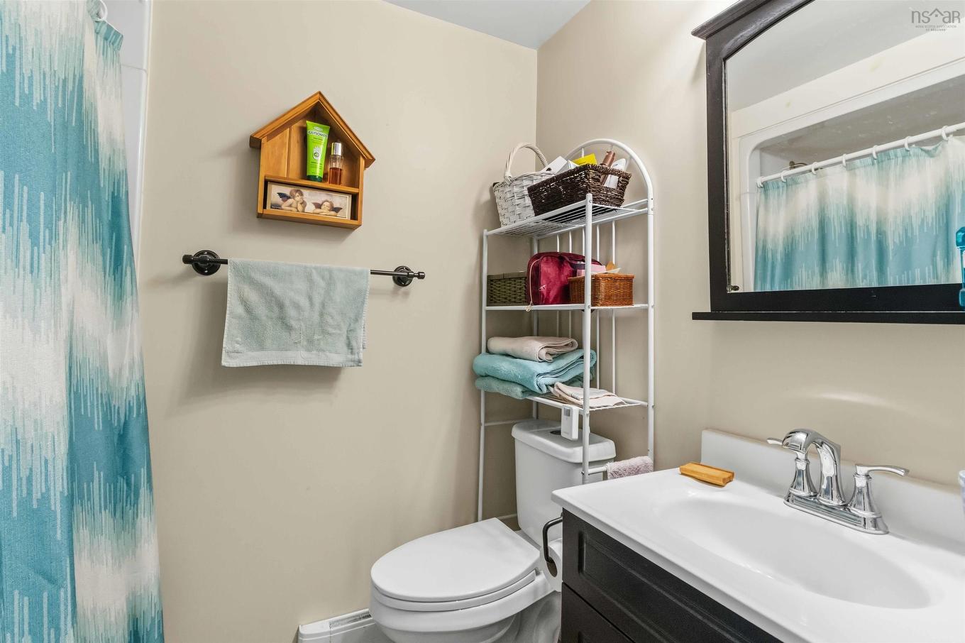 499 Main Street, Mahone Bay, NS