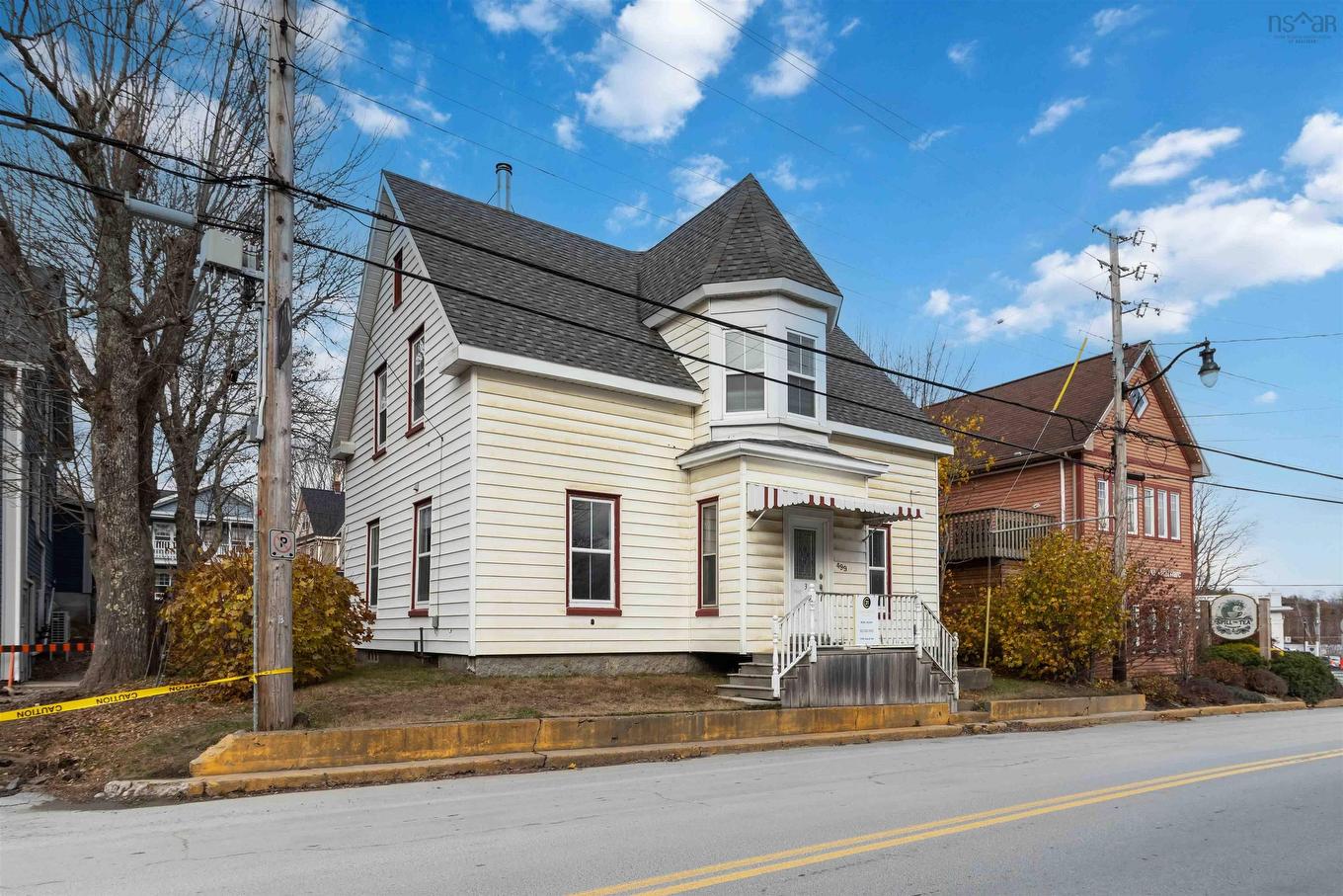 499 Main Street, Mahone Bay, NS