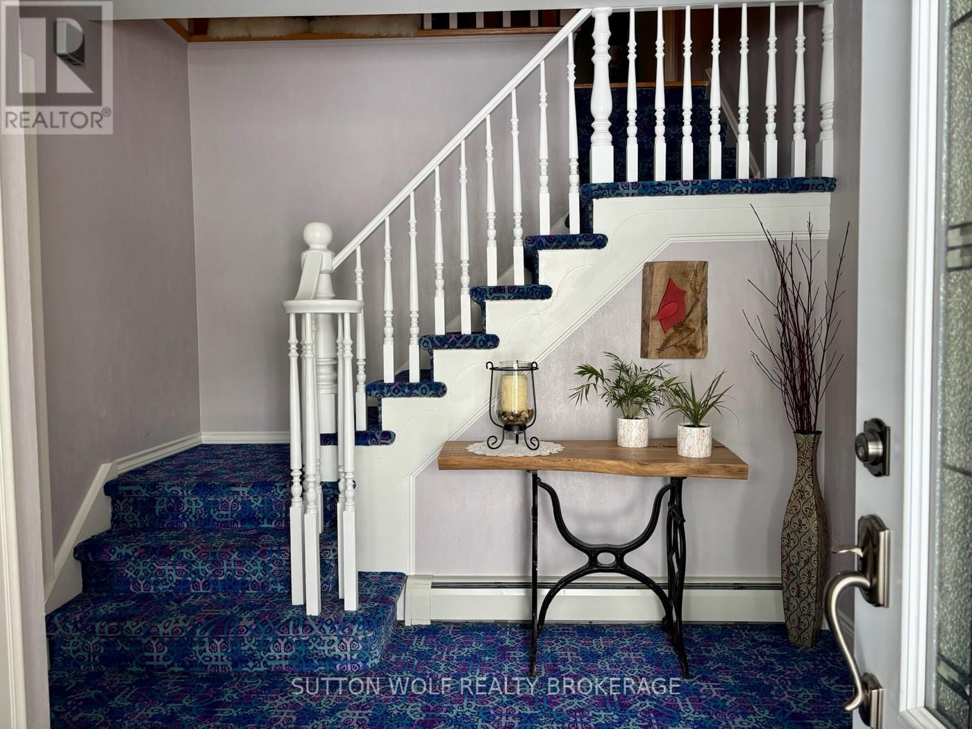 315 Caradoc Street N, Strathroy-Caradoc, ON - Indoor Photo Showing Other Room