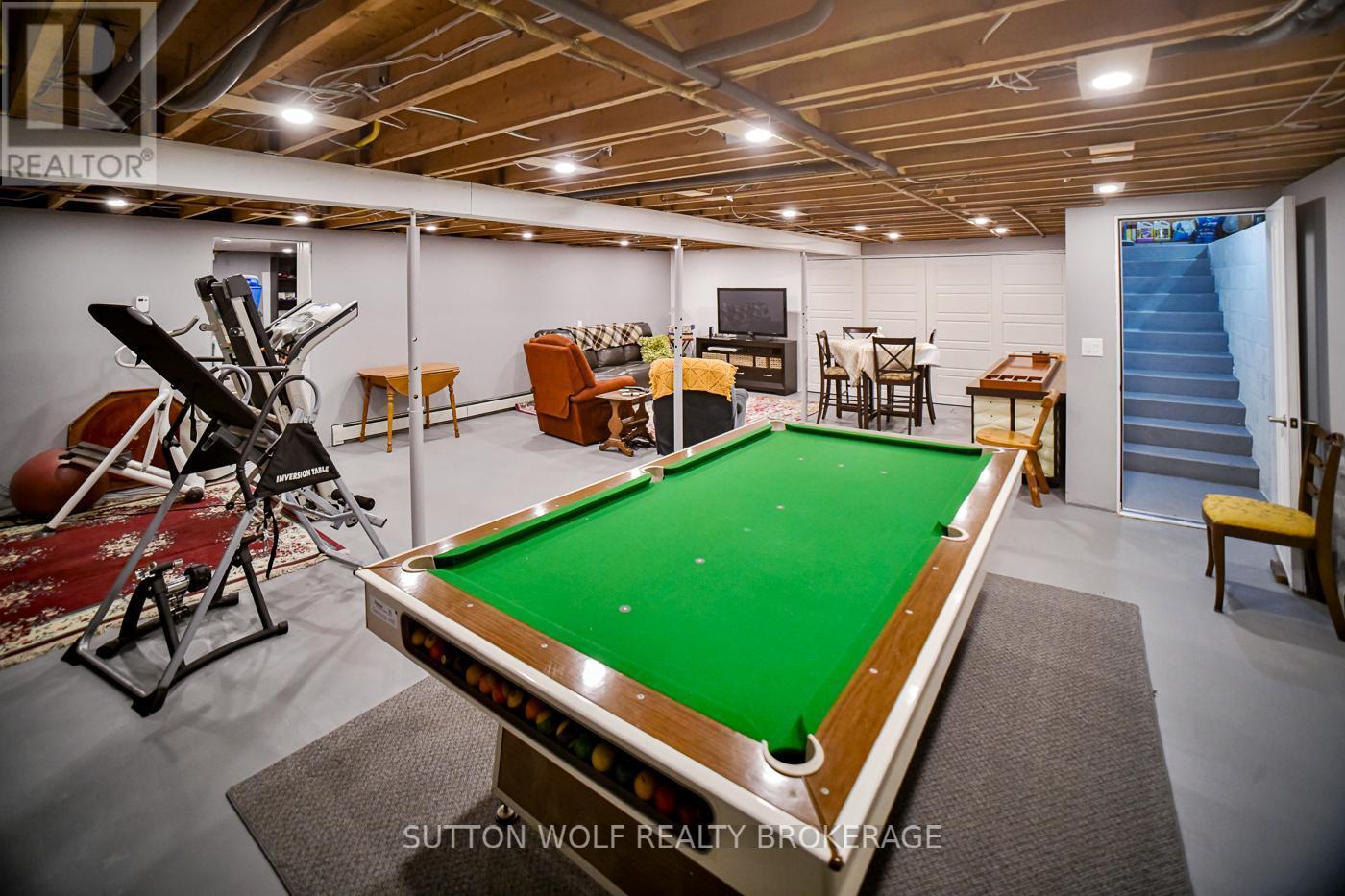 315 Caradoc Street N, Strathroy-Caradoc, ON - Indoor Photo Showing Other Room