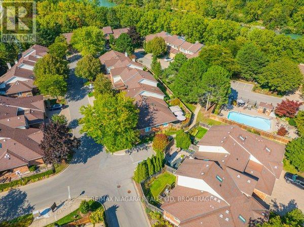 21 - 141 Welland Vale Road, St. Catharines (Grapeview), ON - Outdoor With View