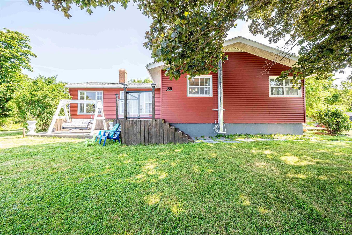 85 Chestnut Street, Trenton, NS