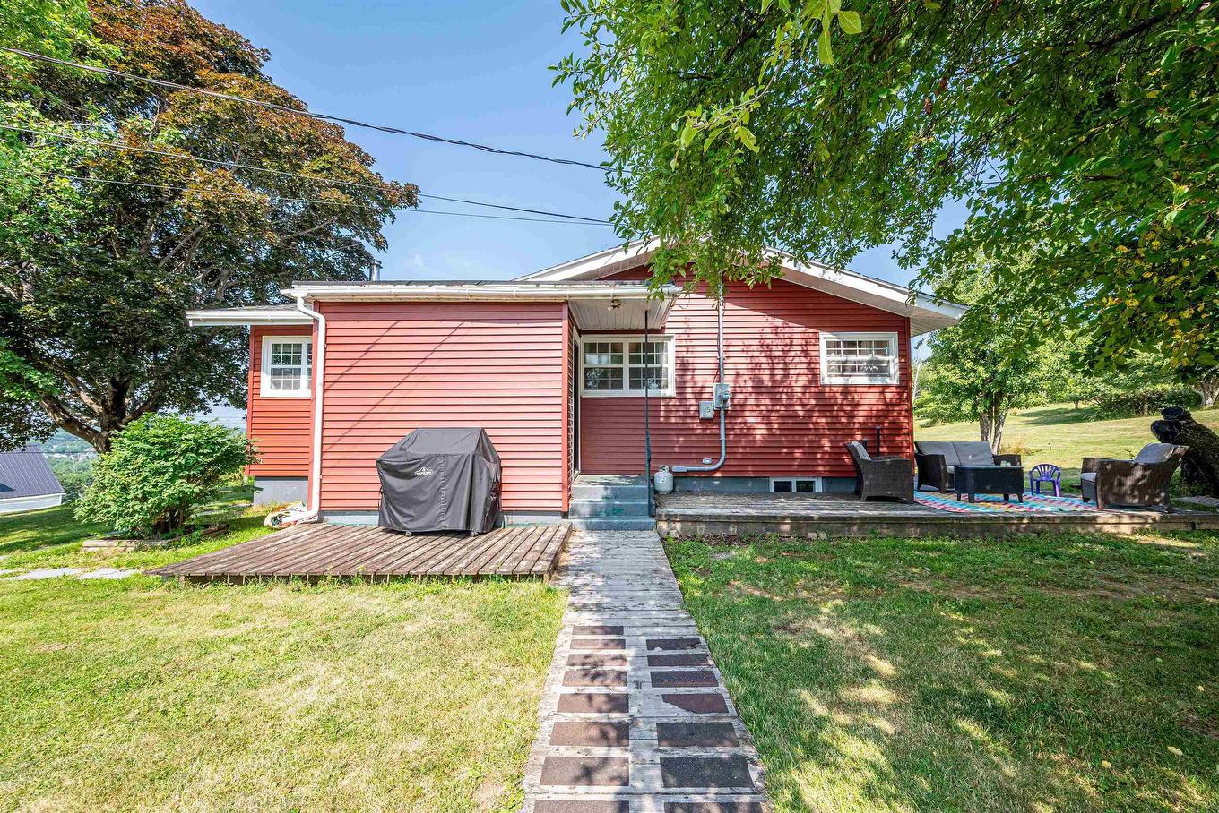 85 Chestnut Street, Trenton, NS
