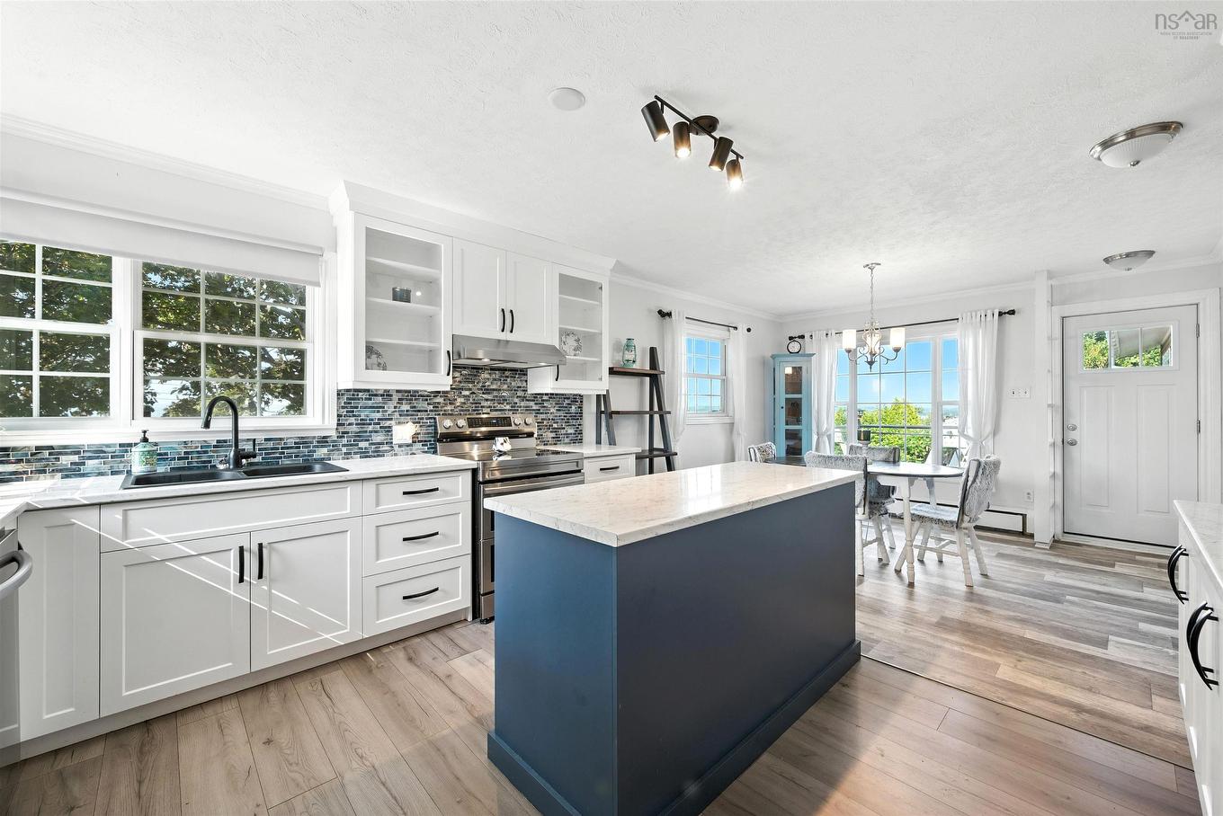 85 Chestnut Street, Trenton, NS