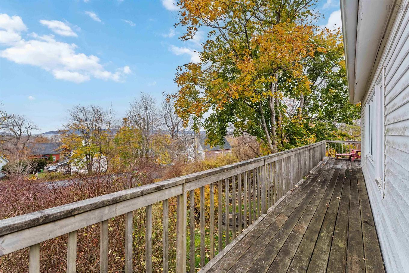 10 Sunset Drive, Smiths Cove, NS