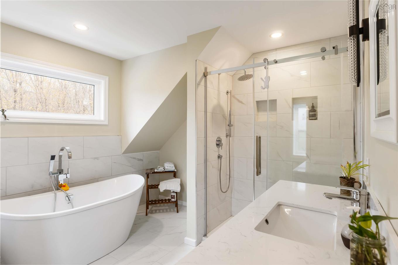 10 Sunset Drive, Smiths Cove, NS