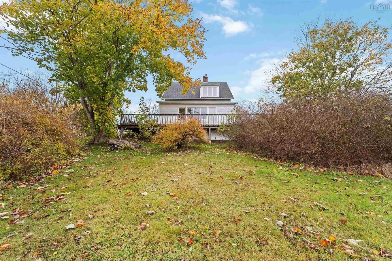 10 Sunset Drive, Smiths Cove, NS