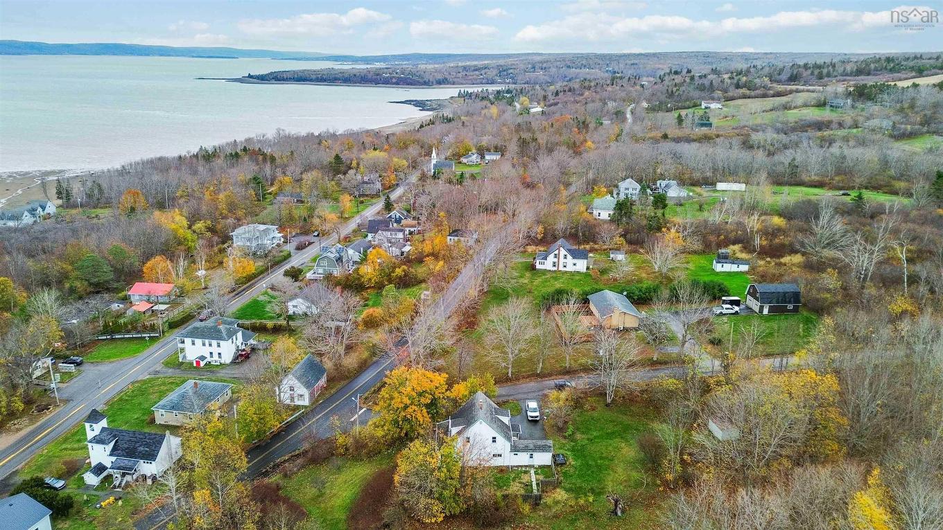 10 Sunset Drive, Smiths Cove, NS