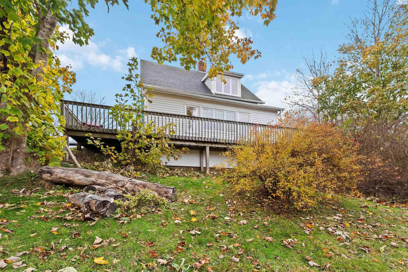 10 Sunset Drive, Smiths Cove, NS