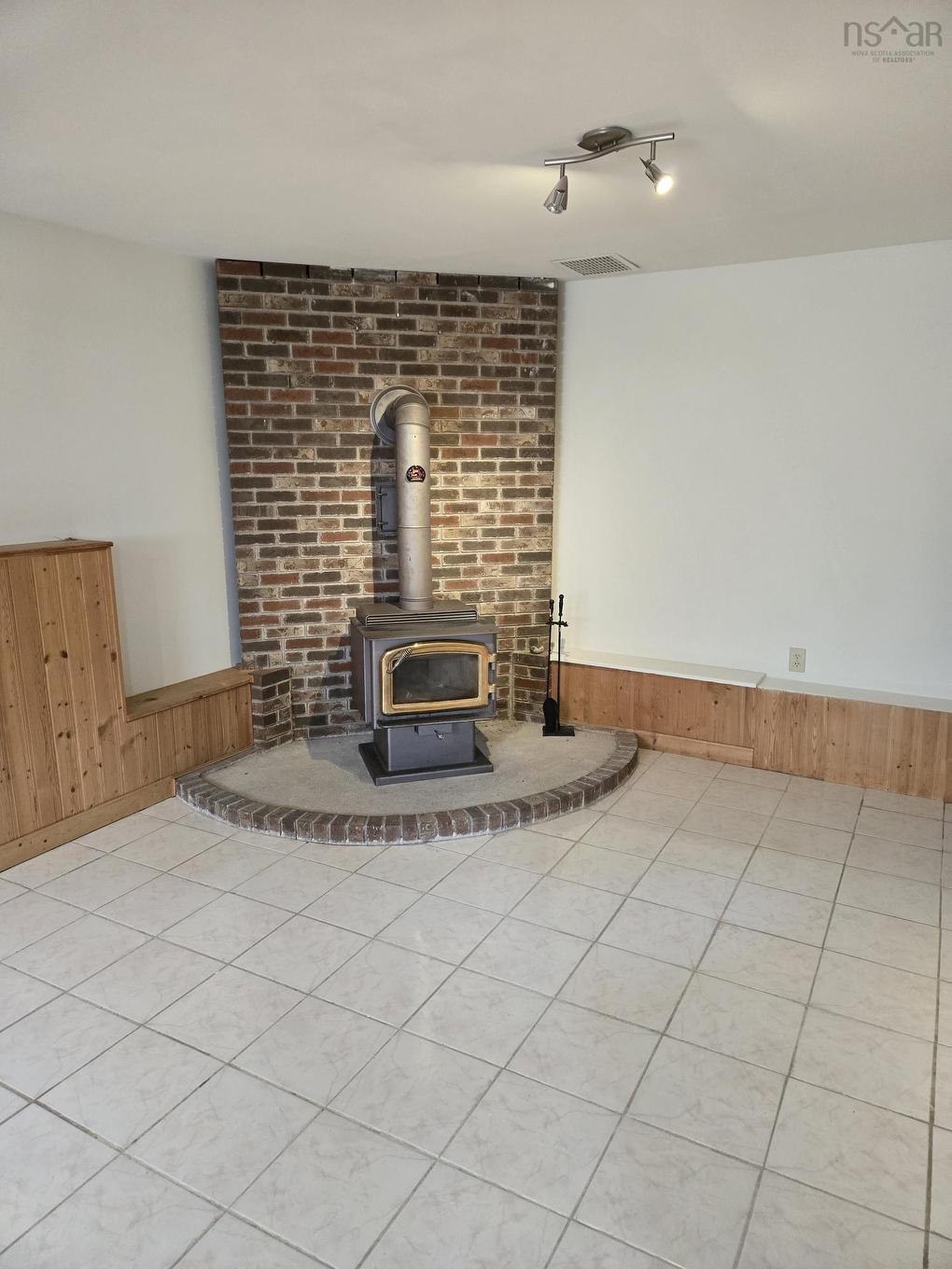 8 Sherwood Street, Colby, NS