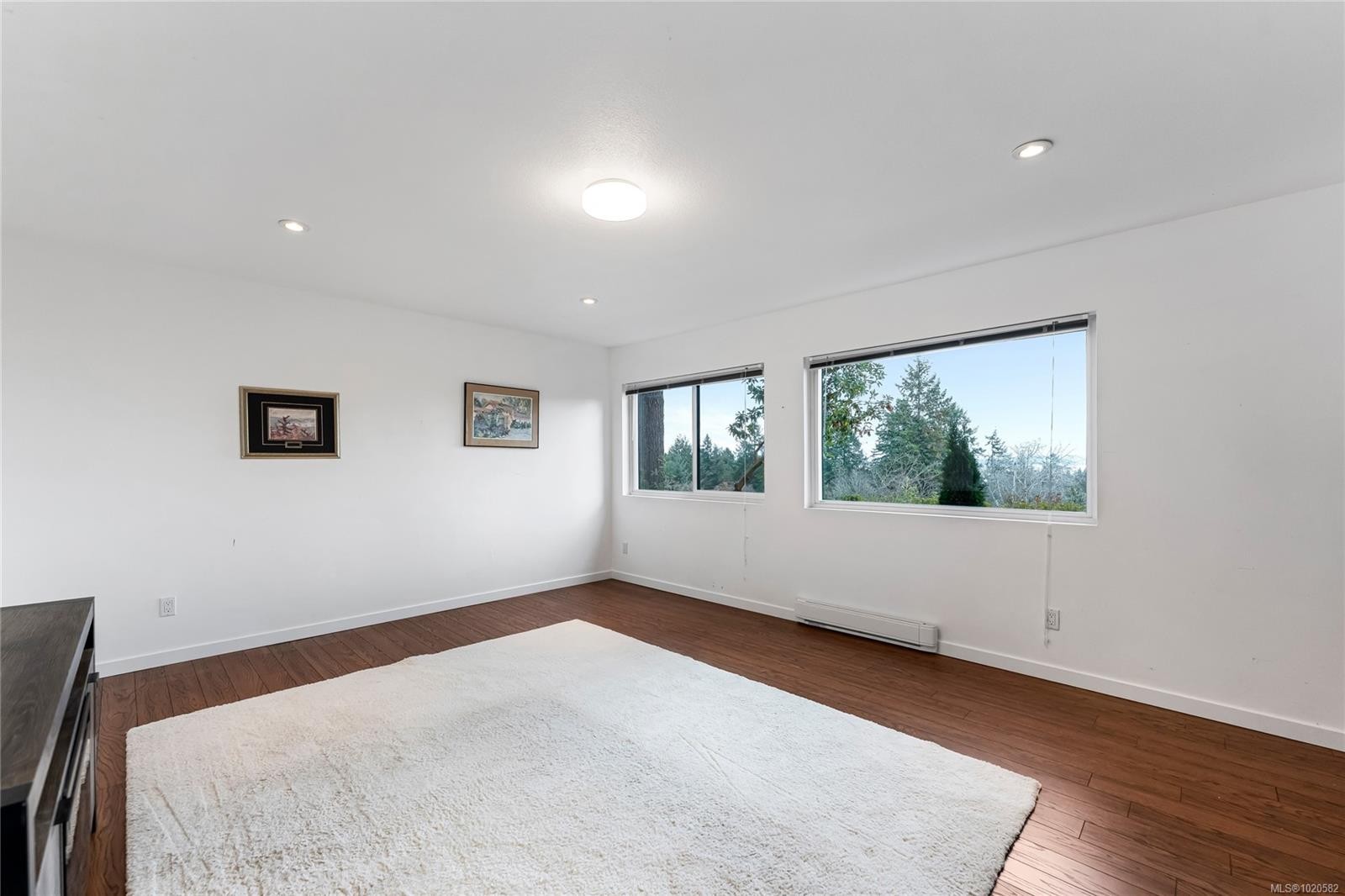 5198 Beckton Rd, Saanich, BC