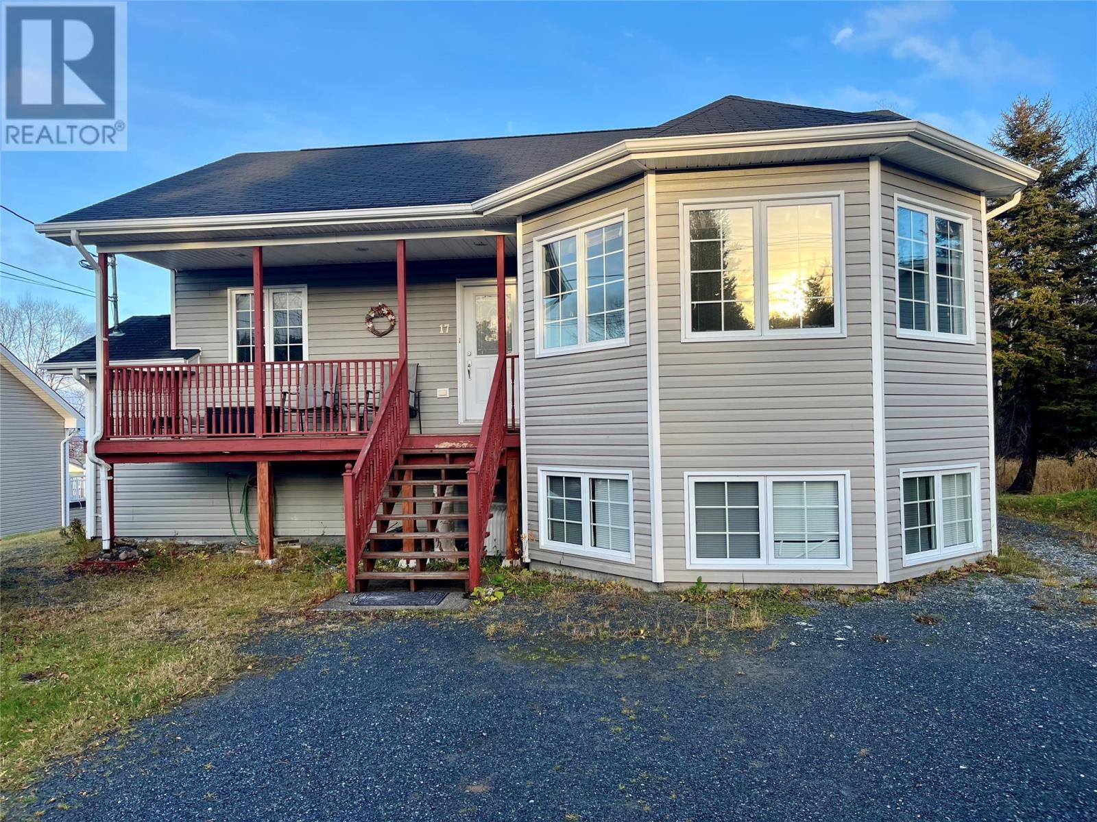 17 Hillview Avenue, Pasadena, NL - Outdoor With Deck Patio Veranda