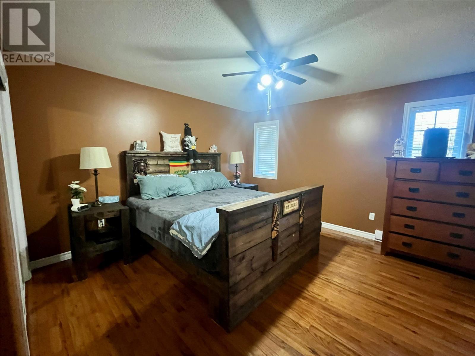 17 Hillview Avenue, Pasadena, NL - Indoor Photo Showing Bedroom