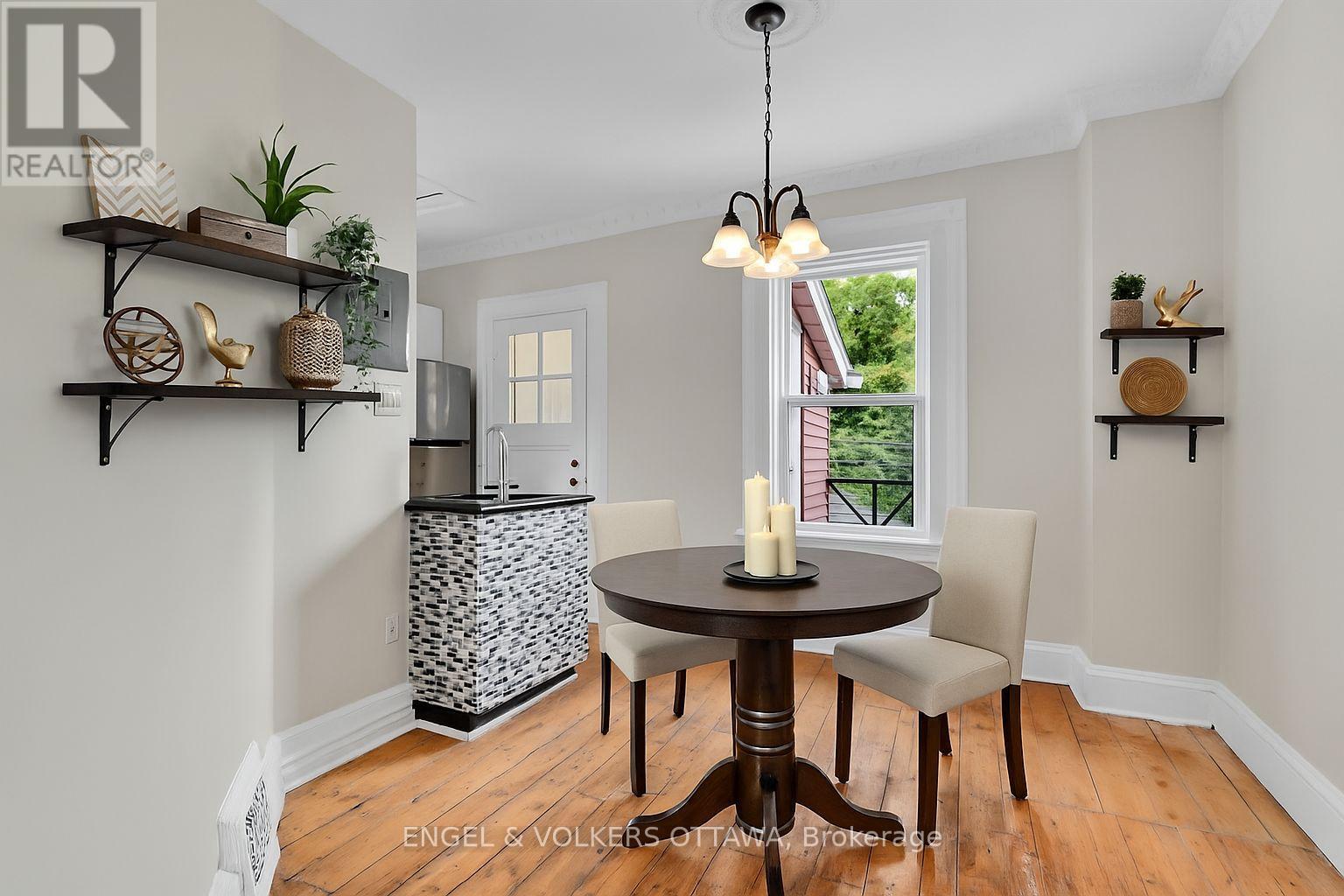 104 King Edward Avenue, Ottawa, ON - Indoor Photo Showing Dining Room