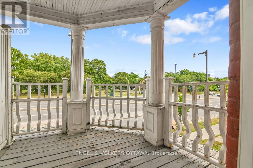 104 King Edward Avenue, Ottawa, ON - Outdoor With Deck Patio Veranda With Exterior