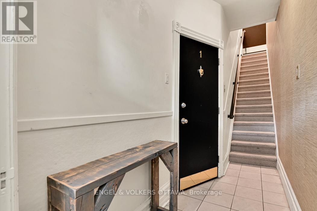 104 King Edward Avenue, Ottawa, ON - Indoor Photo Showing Other Room