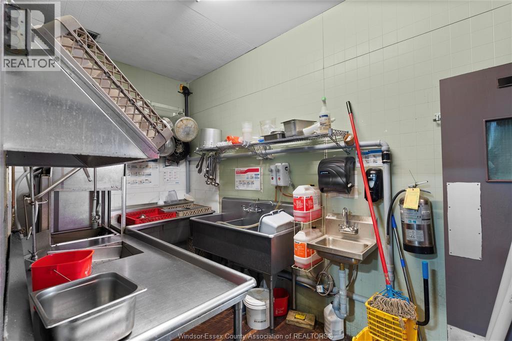 1959 Tecumseh Road West, Windsor, ON