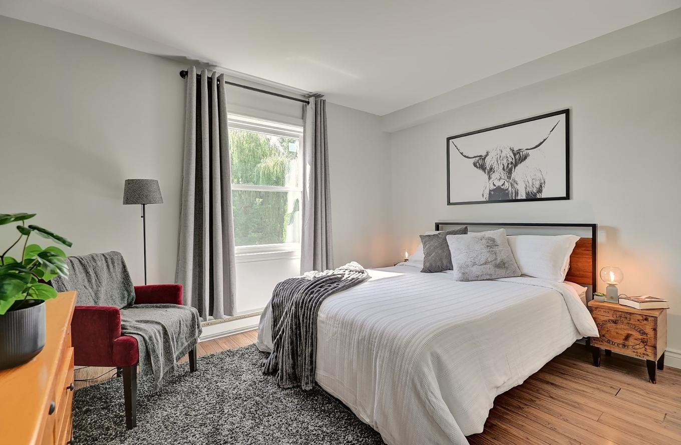 Chambre à coucher - 432-2344 Place Du Village, Magog, QC - Indoor Photo Showing Bedroom