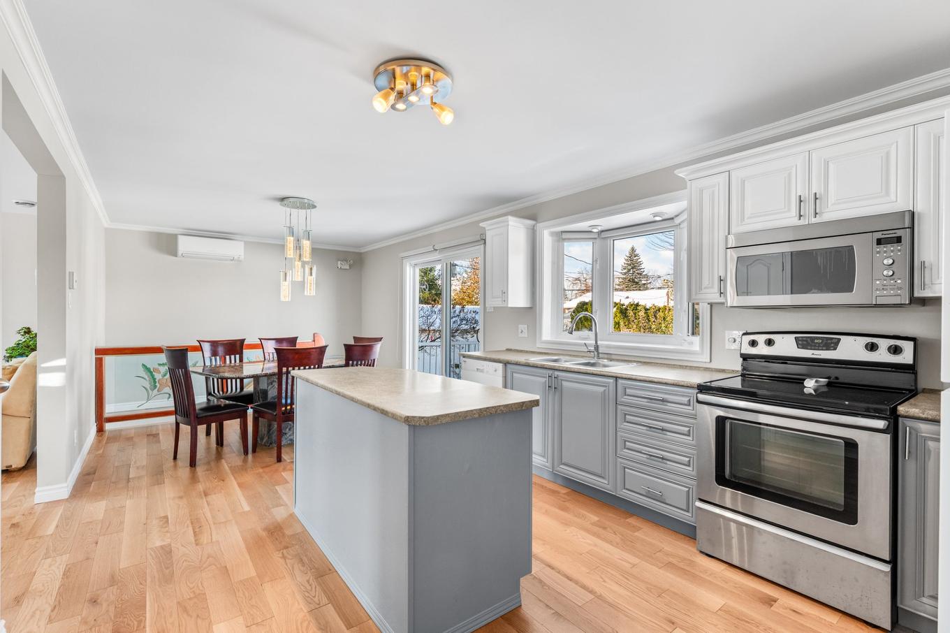 Cuisine - 1560 Rue De La Perrière, Terrebonne (Terrebonne), QC - Indoor Photo Showing Kitchen