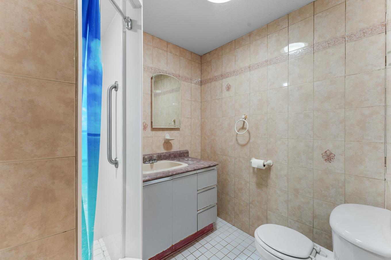 Salle de bains - 1560 Rue De La Perrière, Terrebonne (Terrebonne), QC - Indoor Photo Showing Bathroom