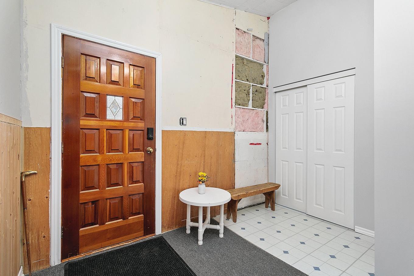 Hall - 7 Av. Maple Grove, Bristol, QC - Indoor Photo Showing Other Room