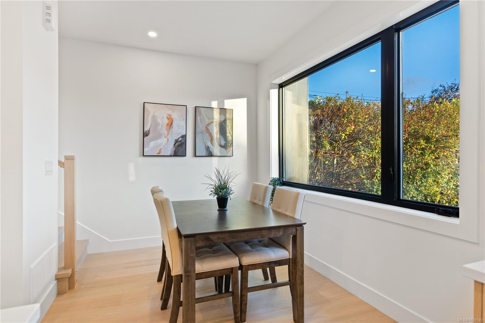 1342 Wood St, Esquimalt, BC