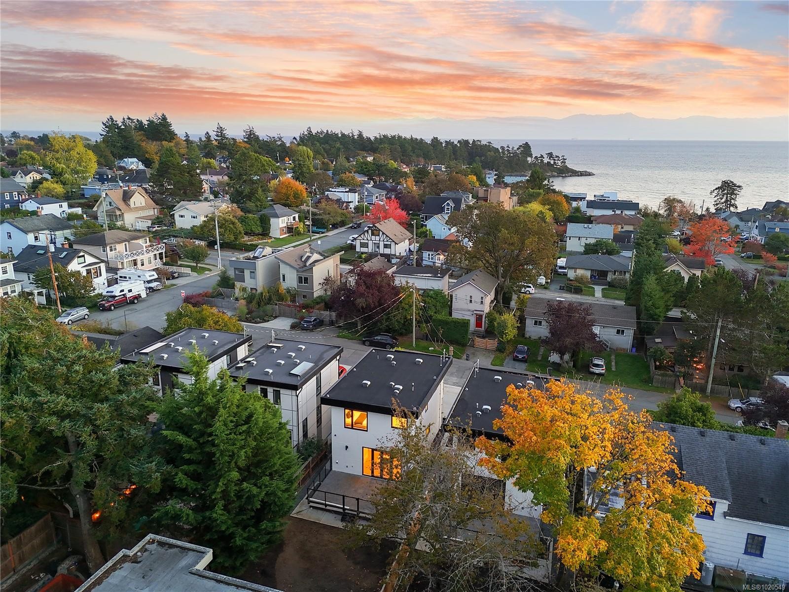 1342 Wood St, Esquimalt, BC