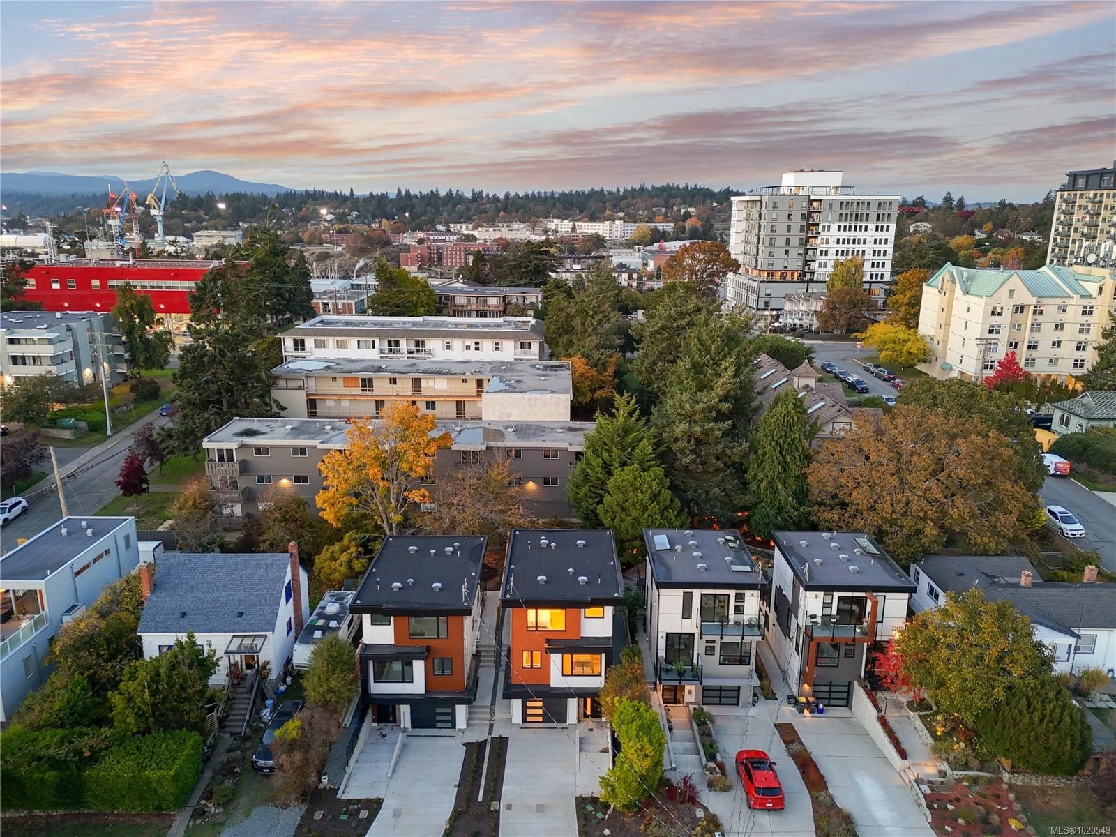 1342 Wood St, Esquimalt, BC