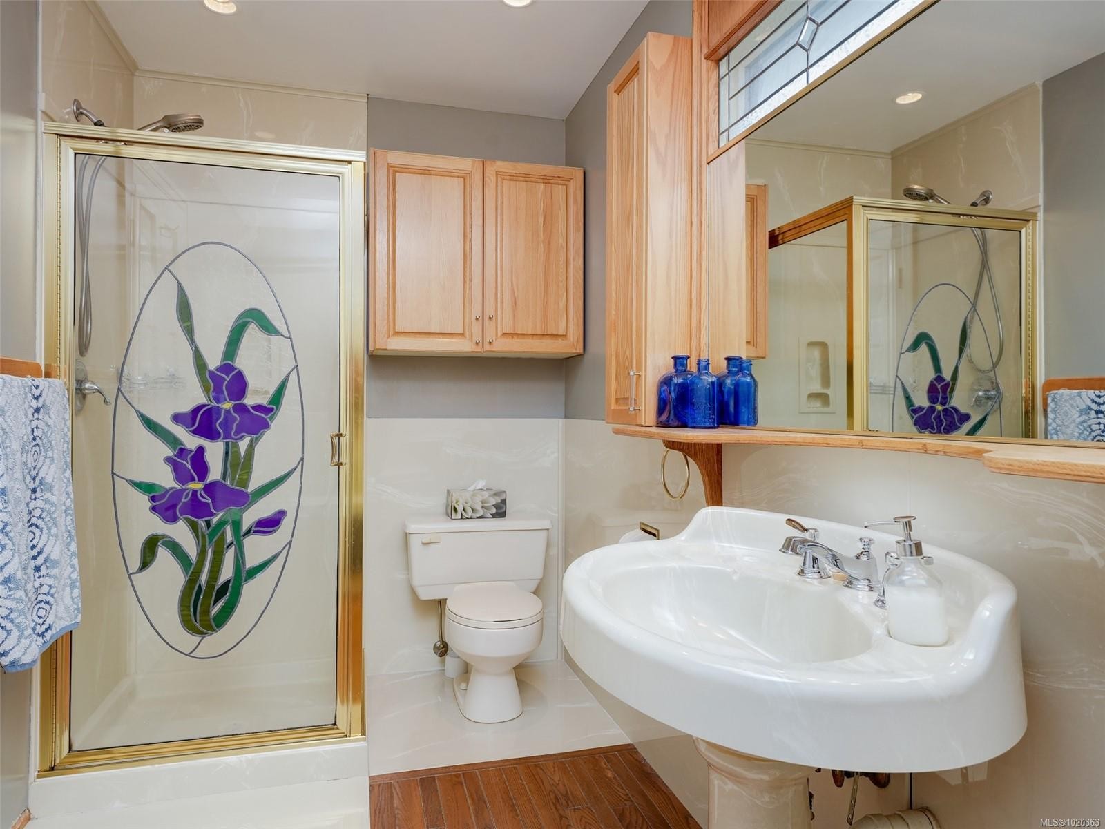 3914 Gibson Crt, Saanich, BC