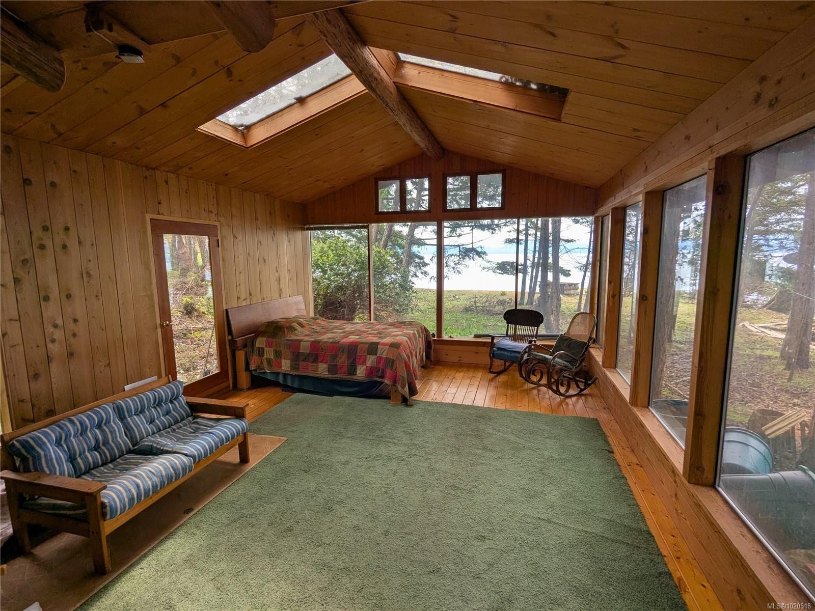 3 Grant Rd, Lasqueti Island, BC