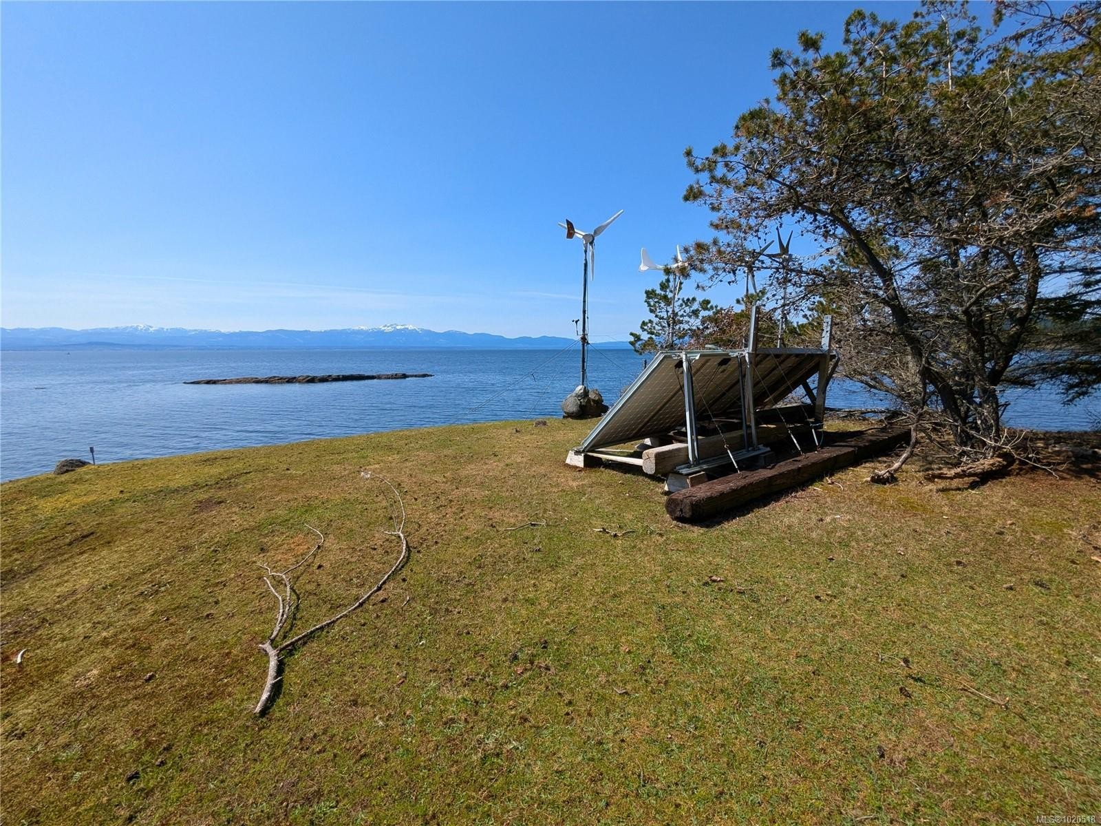 3 Grant Rd, Lasqueti Island, BC