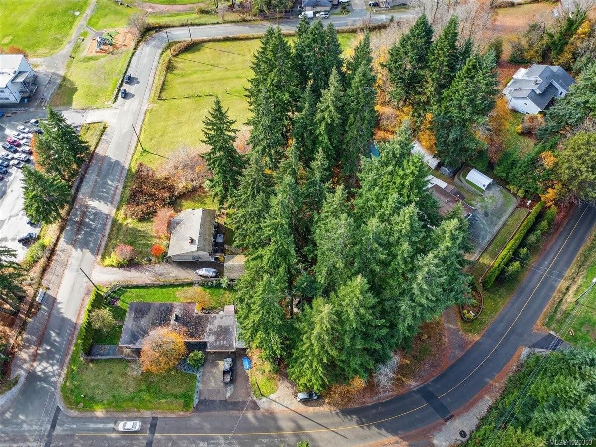 5560 Kitsuksis Rd, Port Alberni, BC