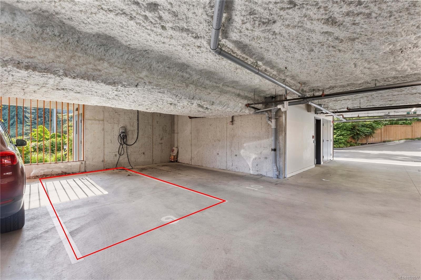 301-100 Presley Pl, View Royal, BC -