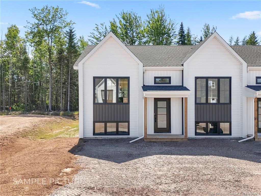 84 Beau Domaine St, Dieppe, NB