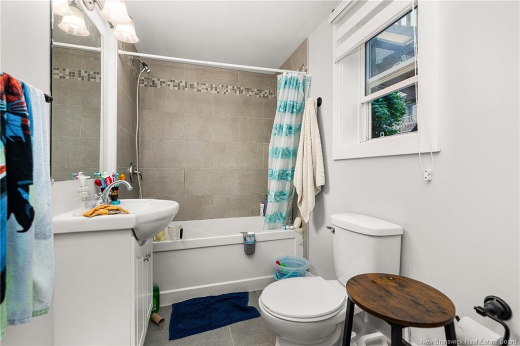 68-70 Archibald, Moncton, NB