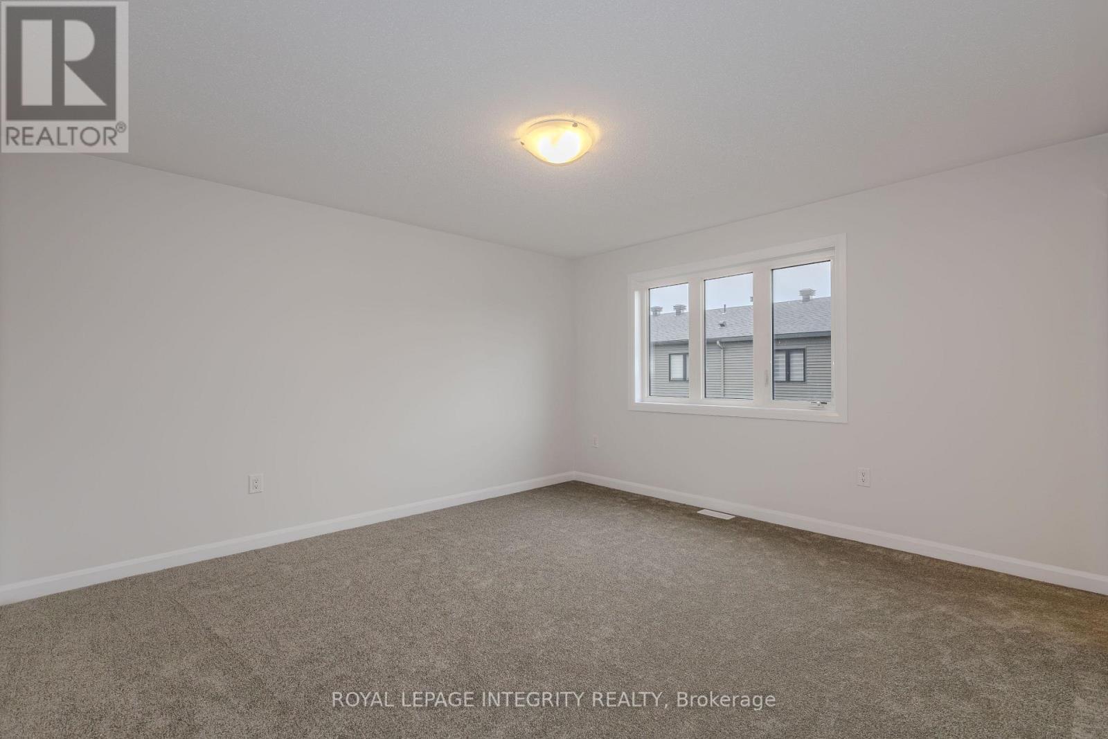 66 Osler Street, Ottawa, ON - Indoor Photo Showing Other Room