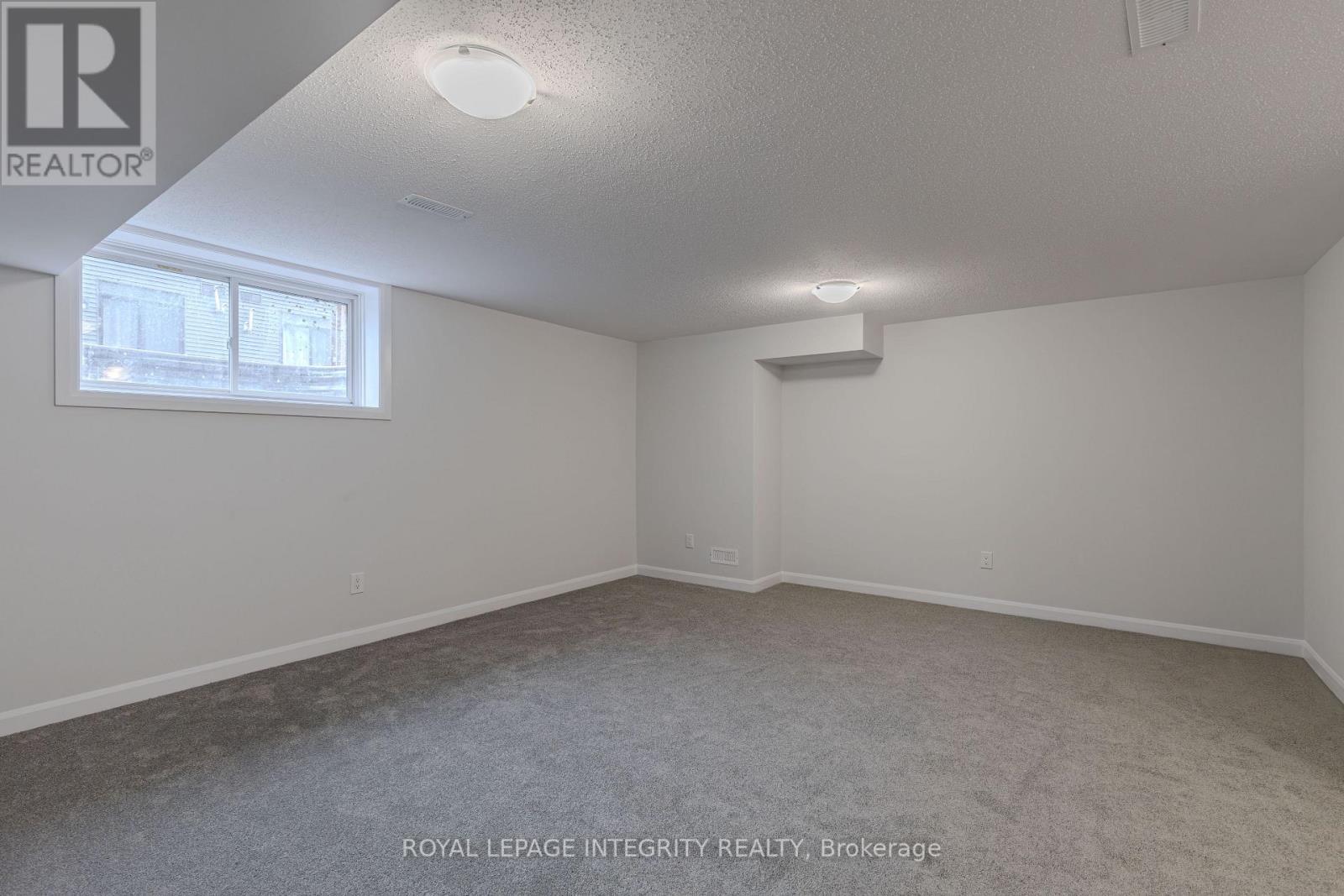 66 Osler Street, Ottawa, ON - Indoor Photo Showing Other Room