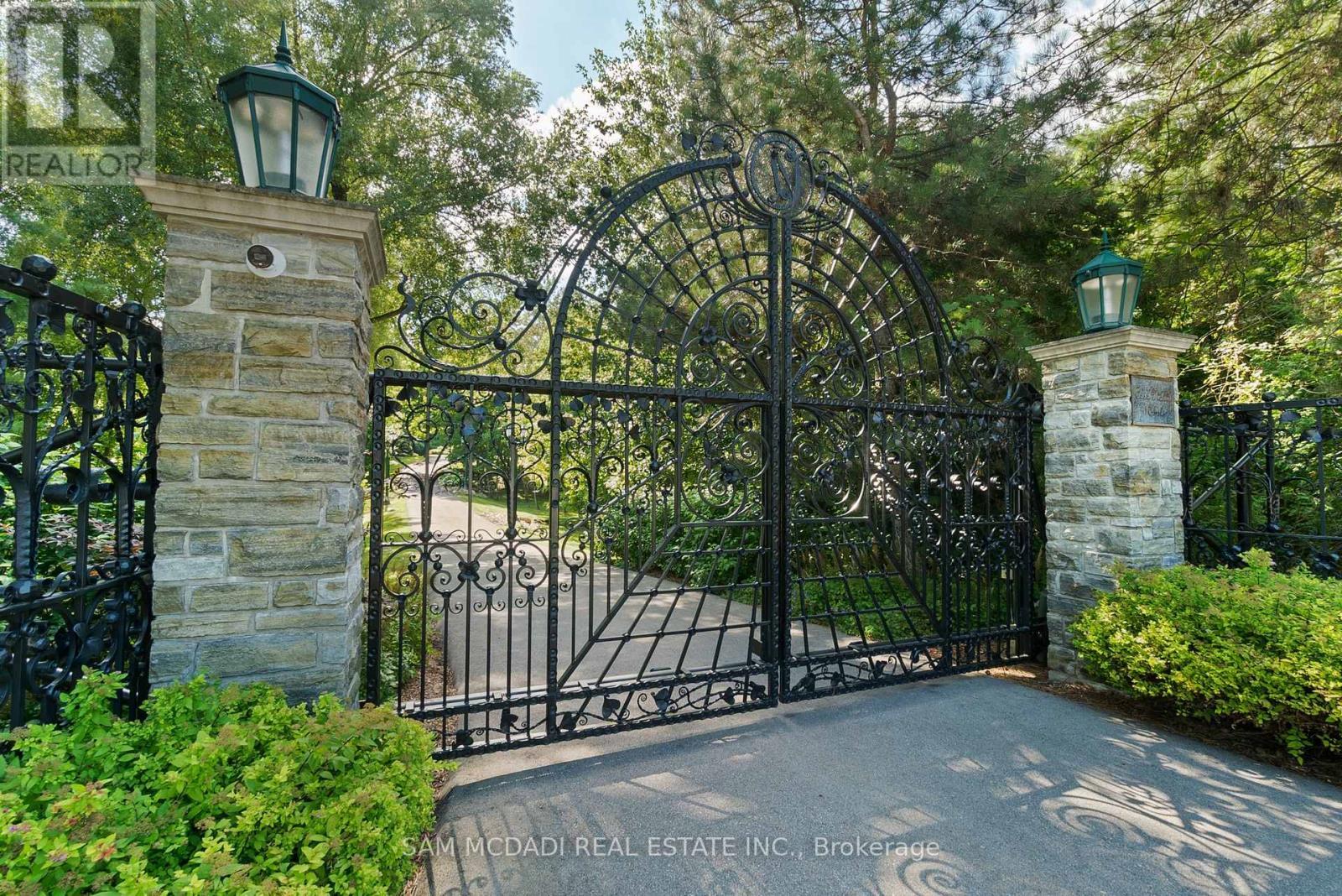 10140 Pineview Trail, Milton, ON - Outdoor