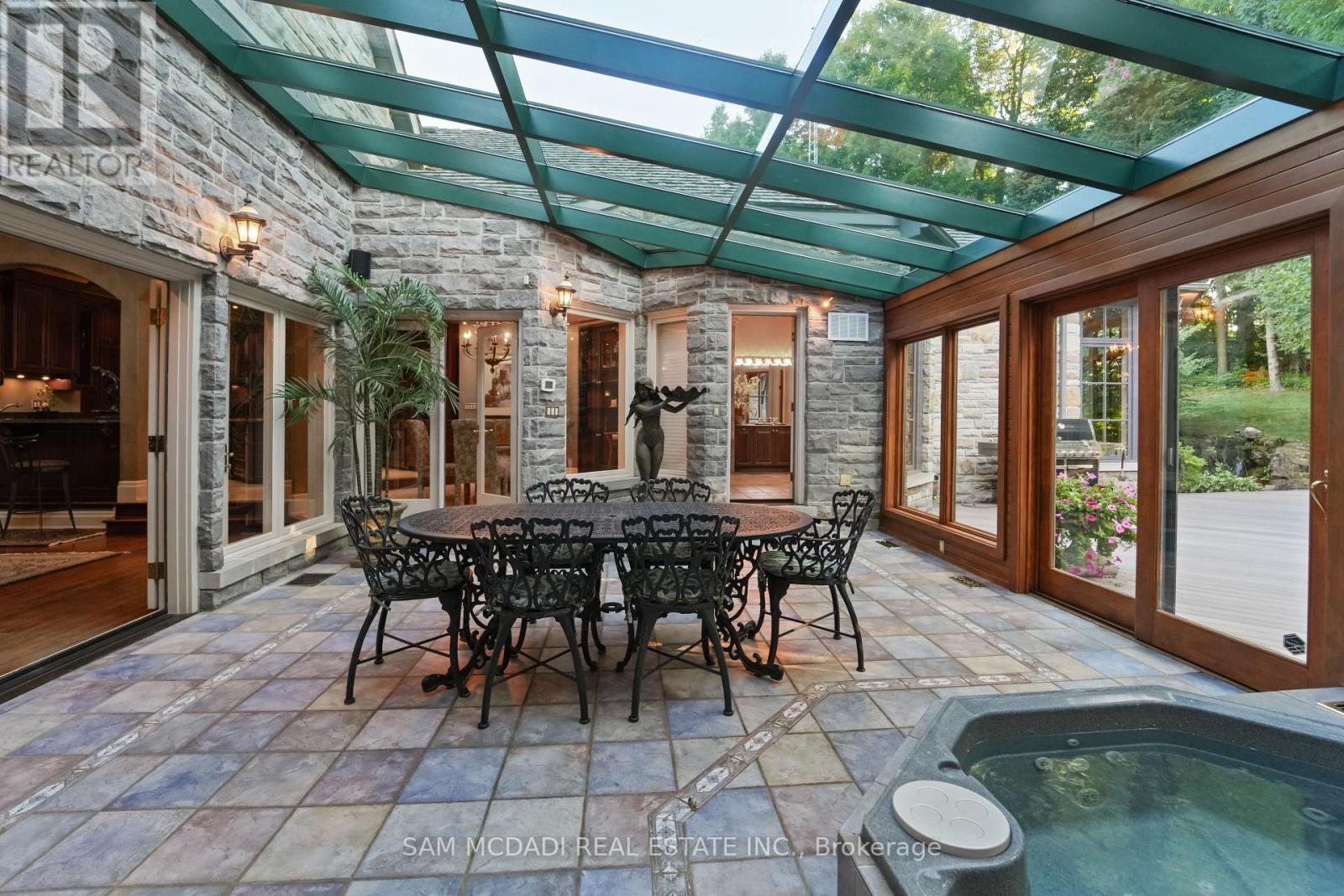 10140 Pineview Trail, Milton, ON -