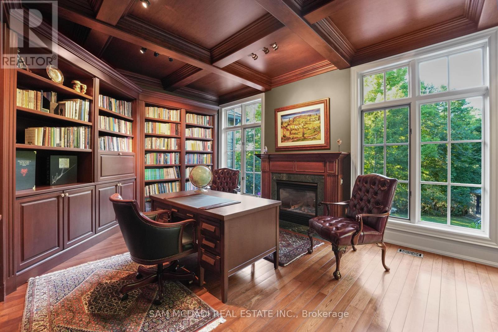10140 Pineview Trail, Milton, ON - Indoor Photo Showing Other Room With Fireplace