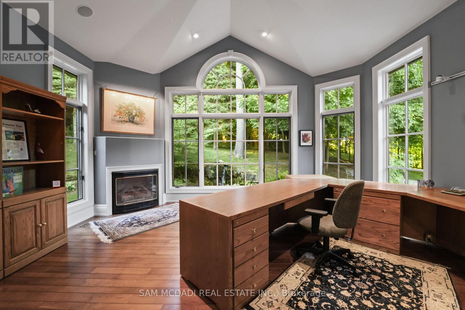 10140 Pineview Trail, Milton, ON - Indoor Photo Showing Office With Fireplace