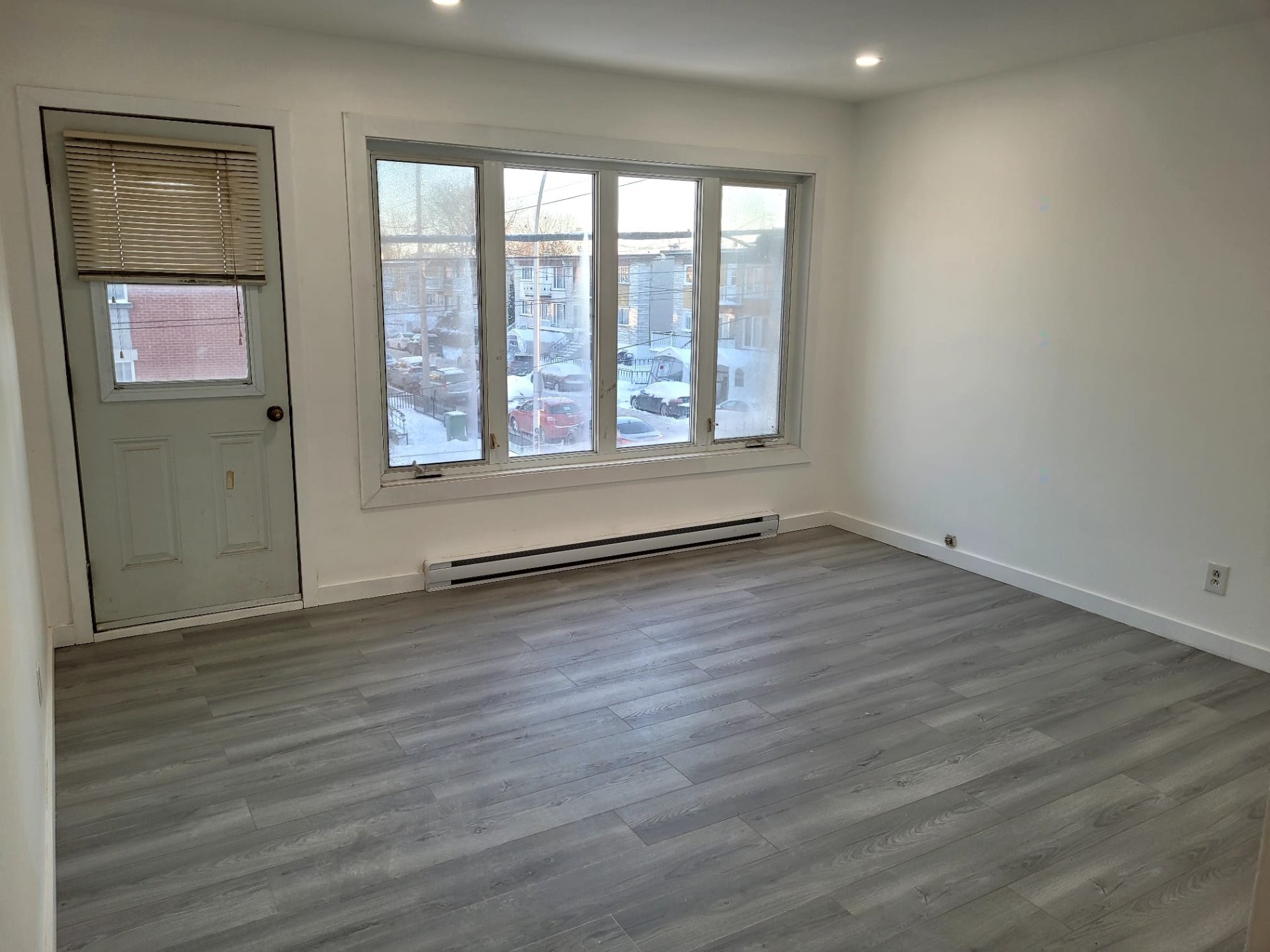 Salon - 4737 - 4739 Rue De Castille, Montréal (Montréal-Nord), QC - Indoor Photo Showing Other Room