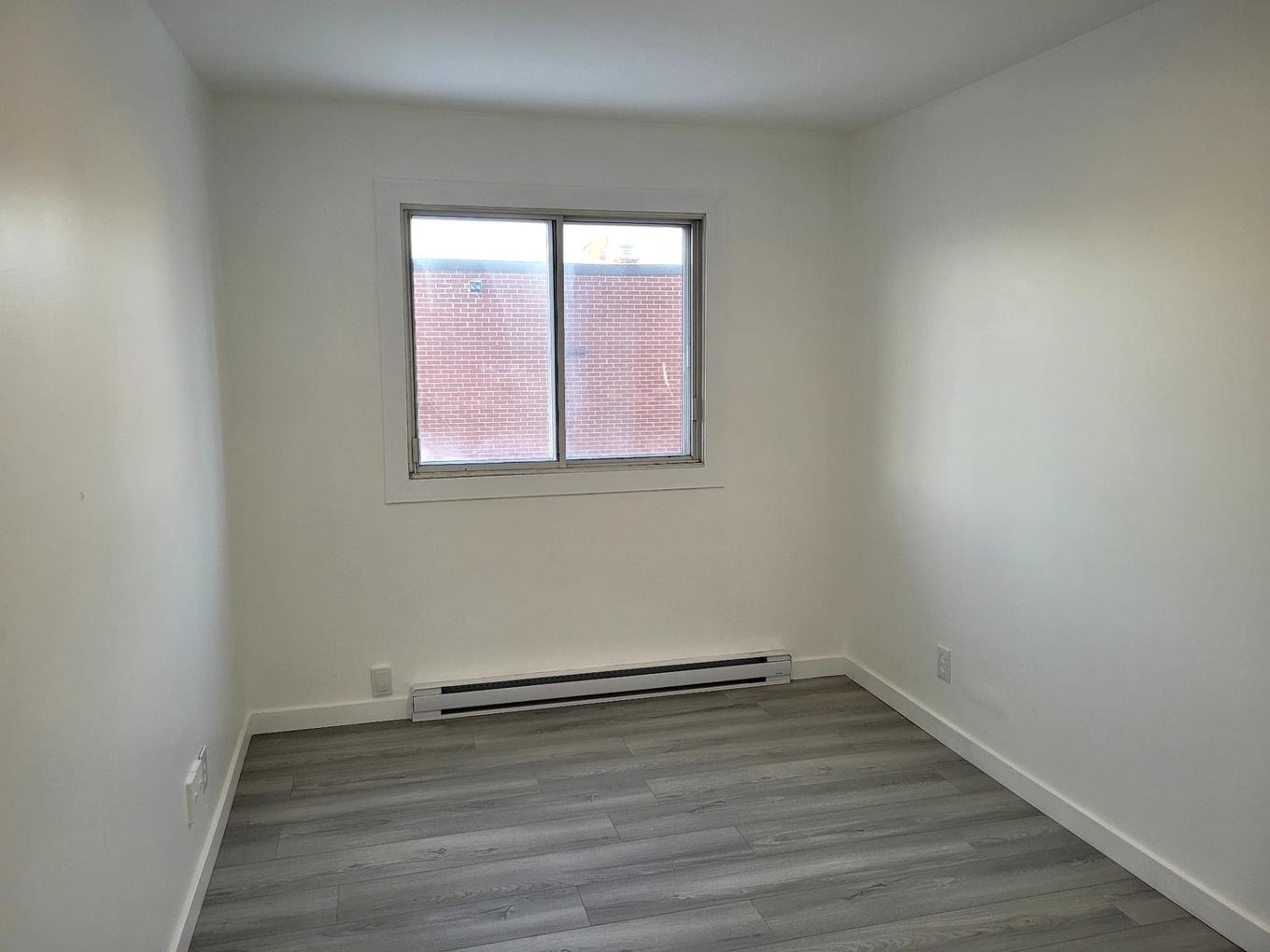 Chambre à coucher - 4737 - 4739 Rue De Castille, Montréal (Montréal-Nord), QC - Indoor Photo Showing Other Room