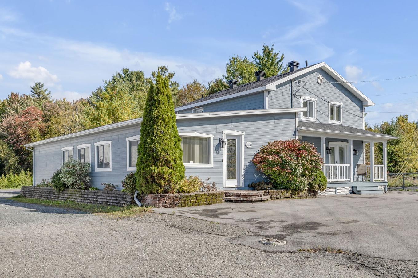 Frontage - 3166 Av. St-Augustin, Lévis (Les Chutes-De-La-Chaudière-Est), QC - Outdoor With Facade