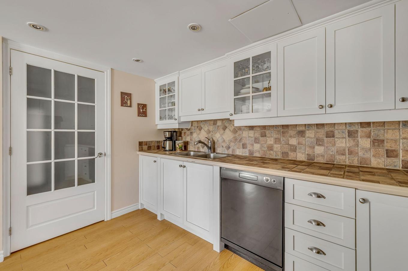 Kitchen - 3166 Av. St-Augustin, Lévis (Les Chutes-De-La-Chaudière-Est), QC - Indoor Photo Showing Kitchen With Double Sink