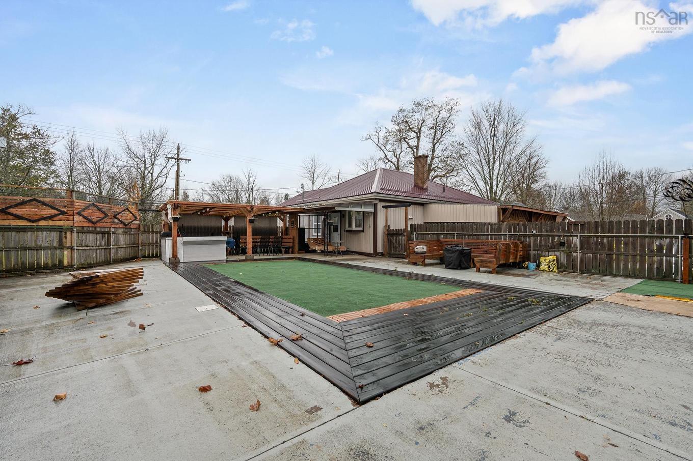 1589 King Street, Windsor, NS