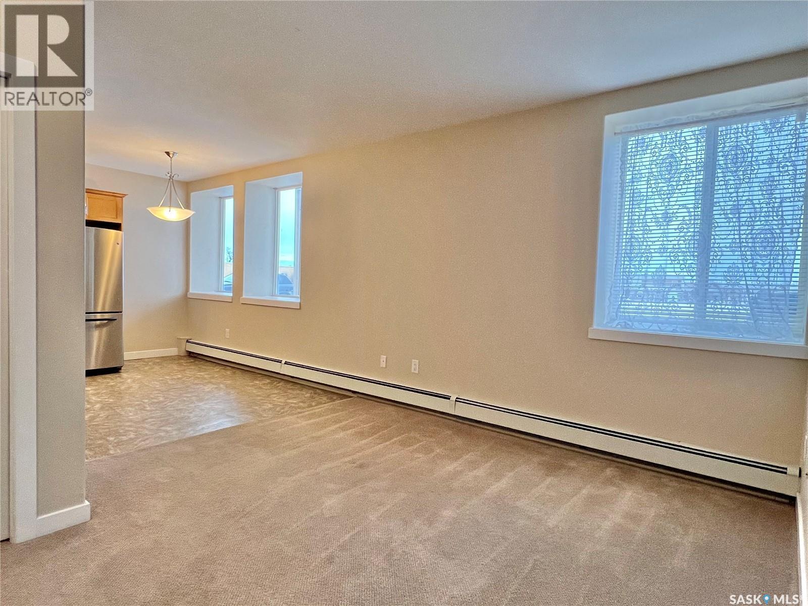 112 302 Bemister Avenue E, Melfort, SK - Indoor Photo Showing Other Room