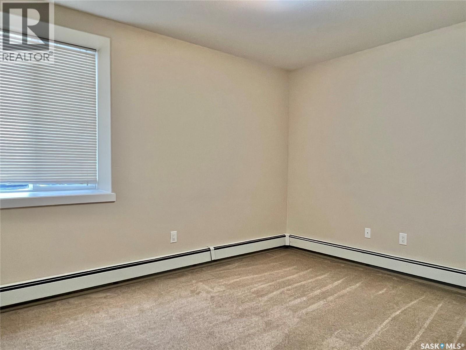 112 302 Bemister Avenue E, Melfort, SK - Indoor Photo Showing Other Room