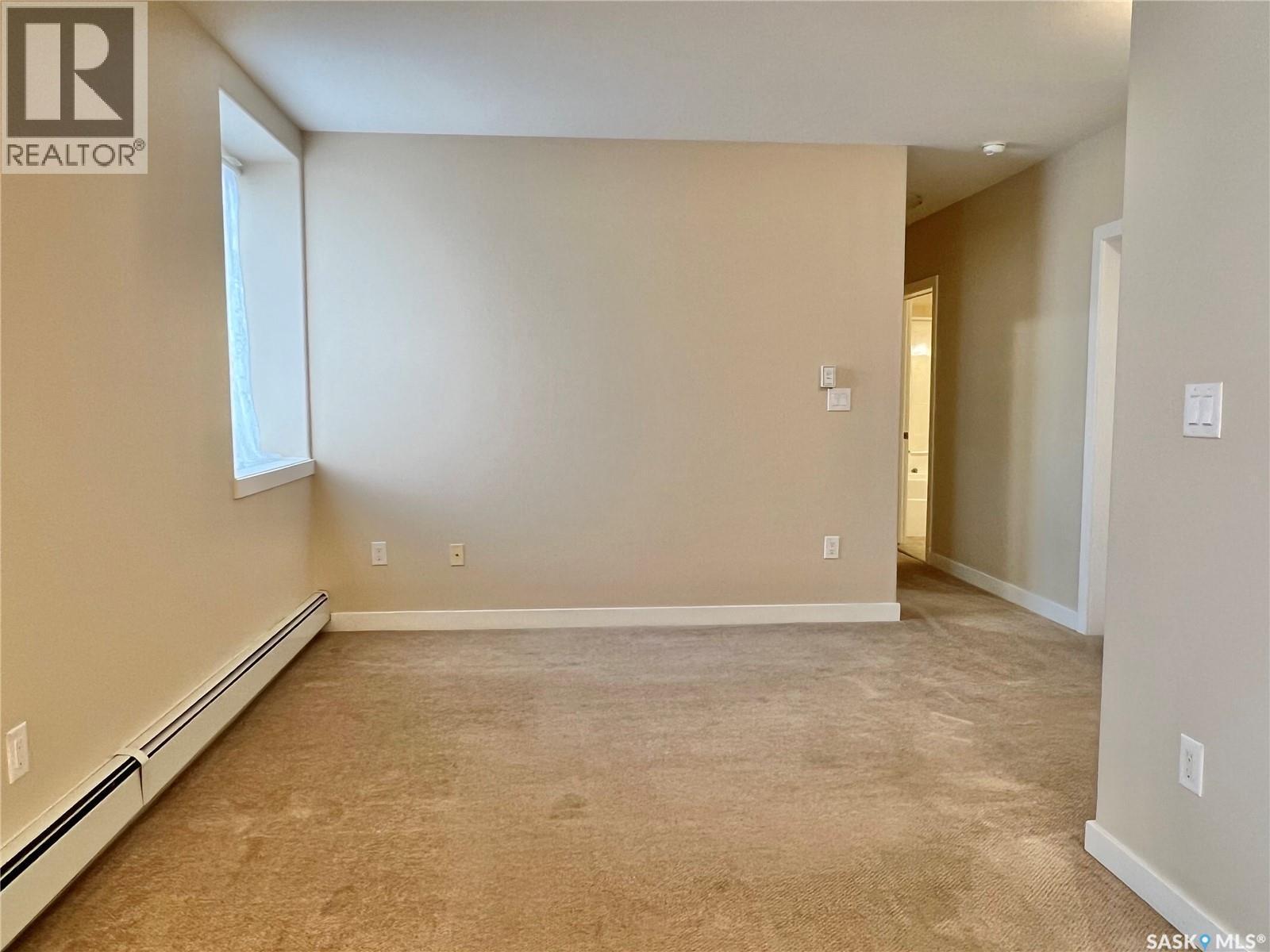 112 302 Bemister Avenue E, Melfort, SK - Indoor Photo Showing Other Room